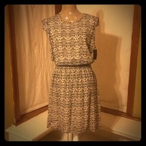 NWT print dress with gathered waist